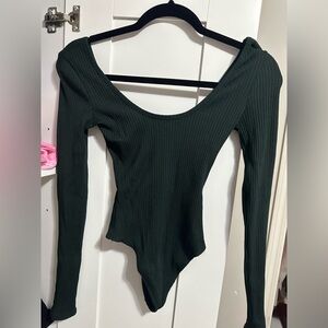 🖤WILFRED FREE Longsleeve Ribbed Bodysuit🖤